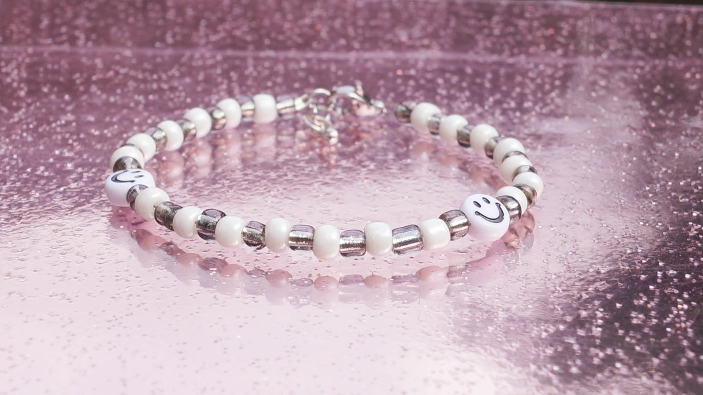 Basic Smilies Bracelet
