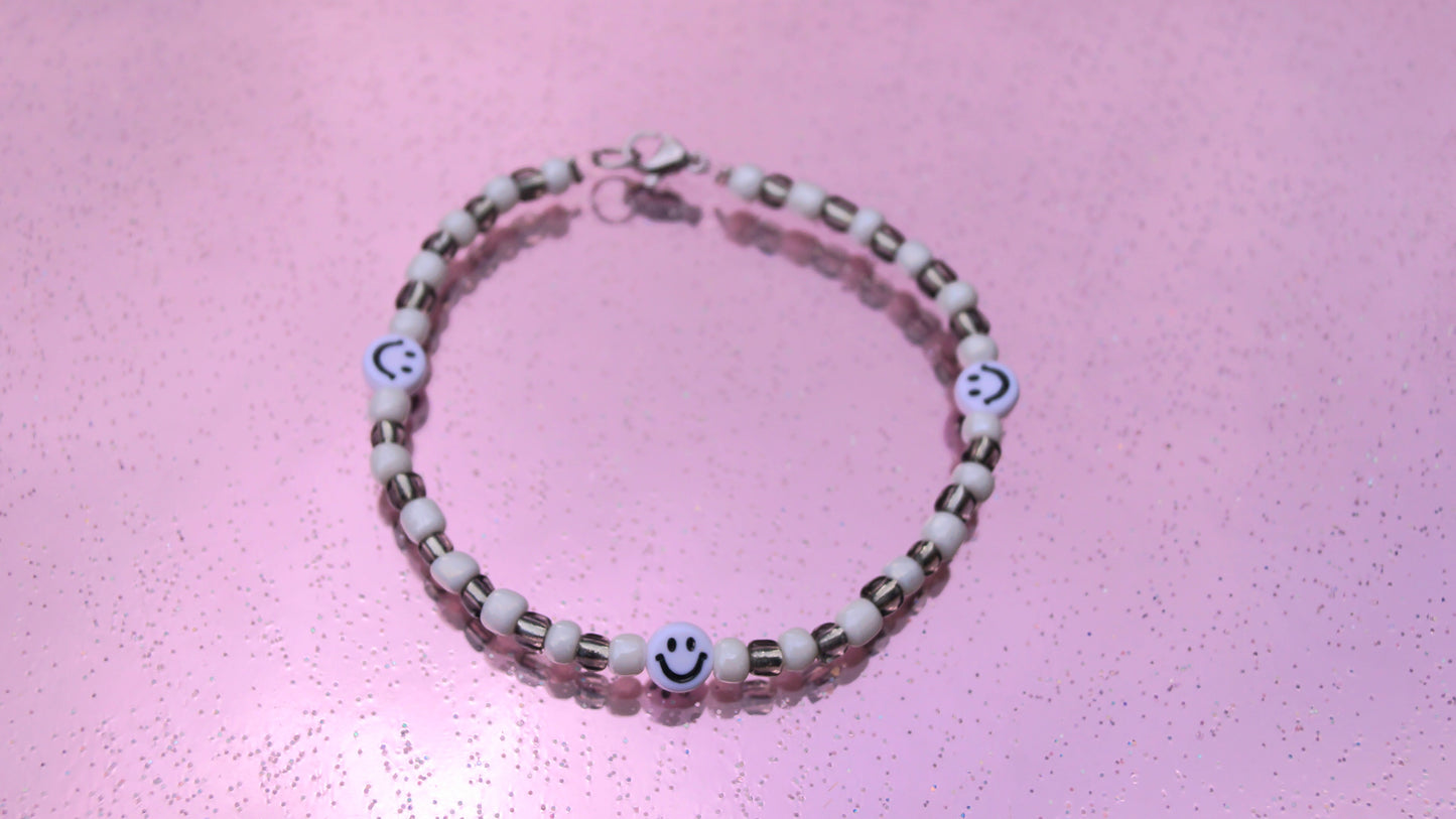 Basic Smilies Anklet