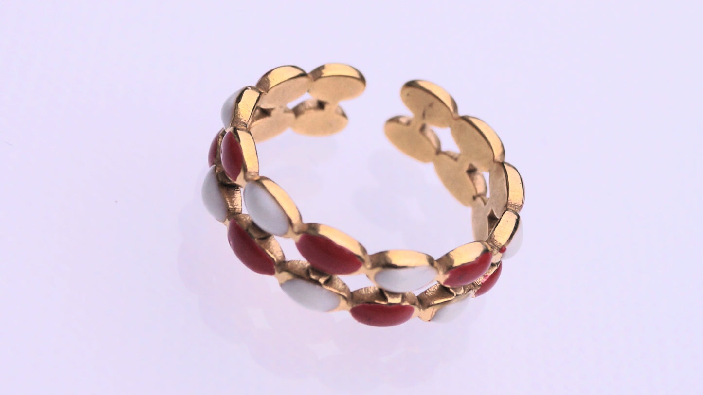Red & White Chunky Pattern Gold Ring