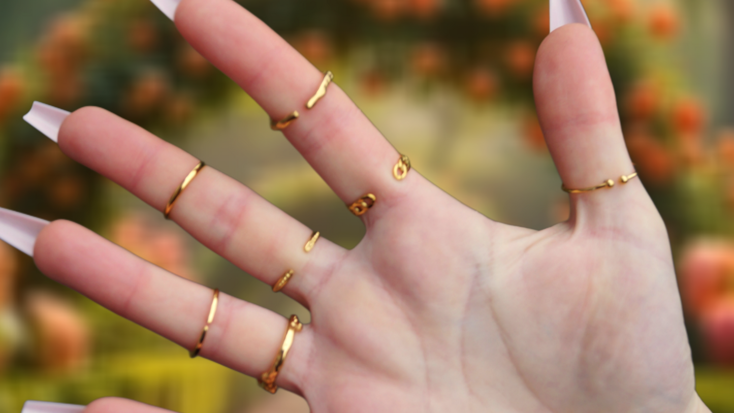 White Heart Patterned Gold Ring
