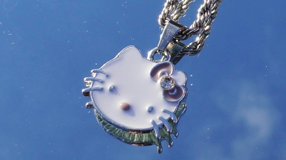 Hey Kitty Necklace 🤍