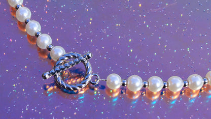 Classic Pearl Necklace