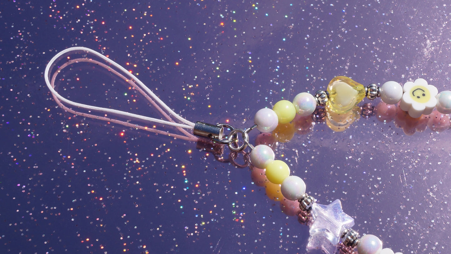 Daisy Phone Charm